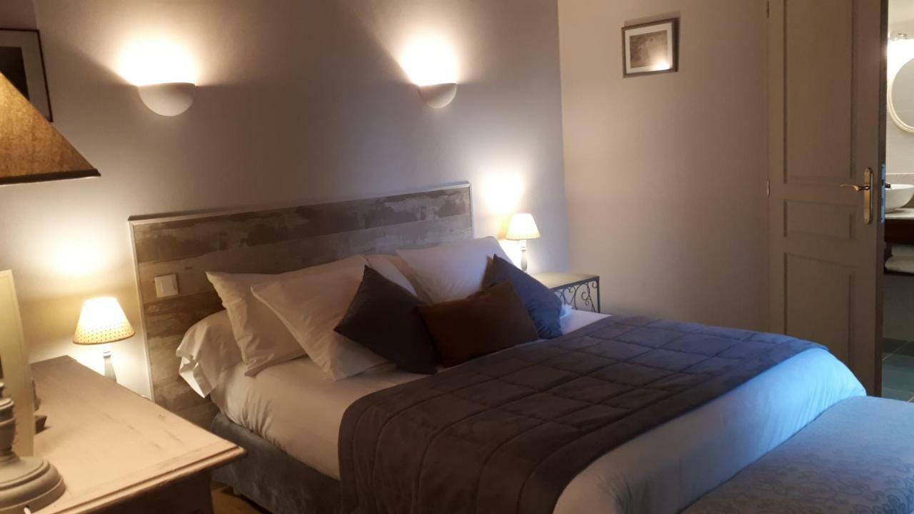 Le Domaine Du Mijarnier Bed & Breakfast Montbeugny Dış mekan fotoğraf