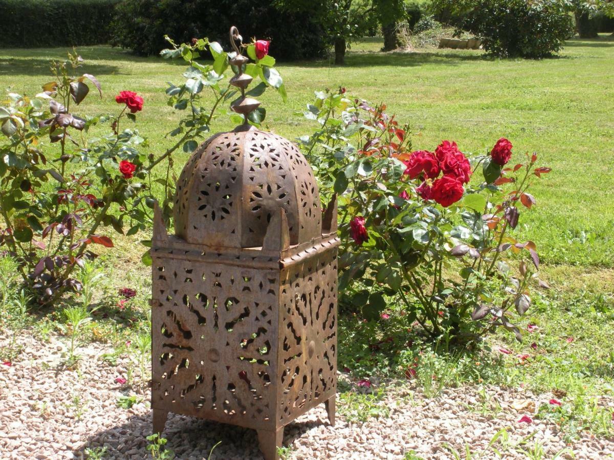 Le Domaine Du Mijarnier Bed & Breakfast Montbeugny Dış mekan fotoğraf